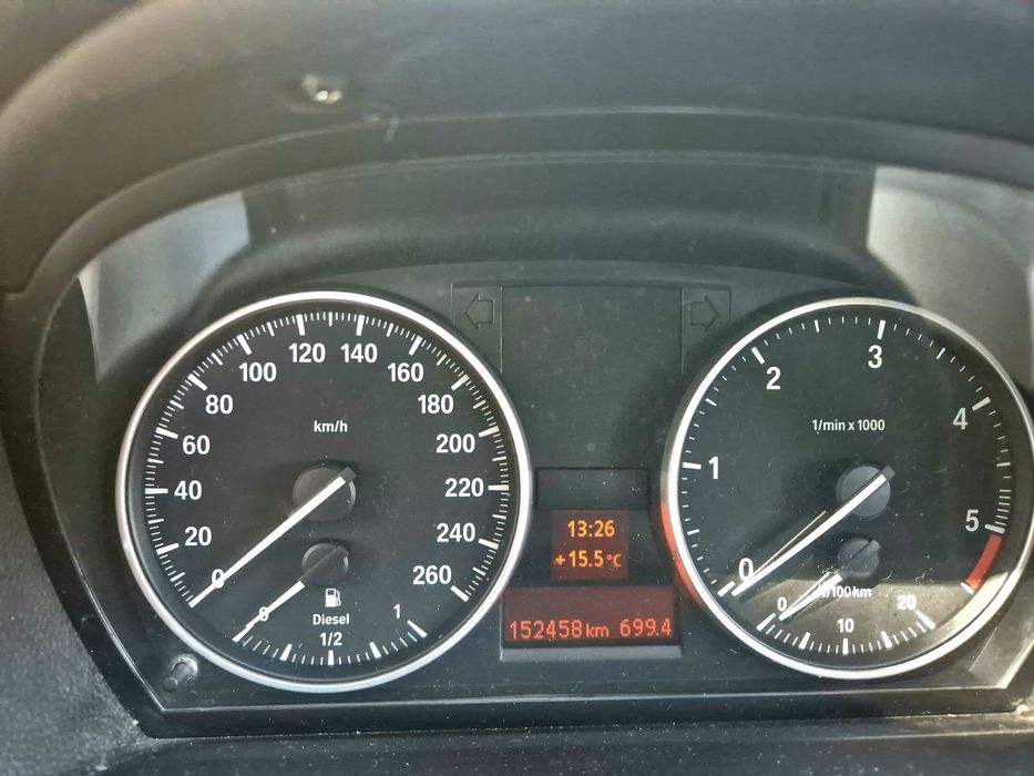 BMW 318D Pack M.