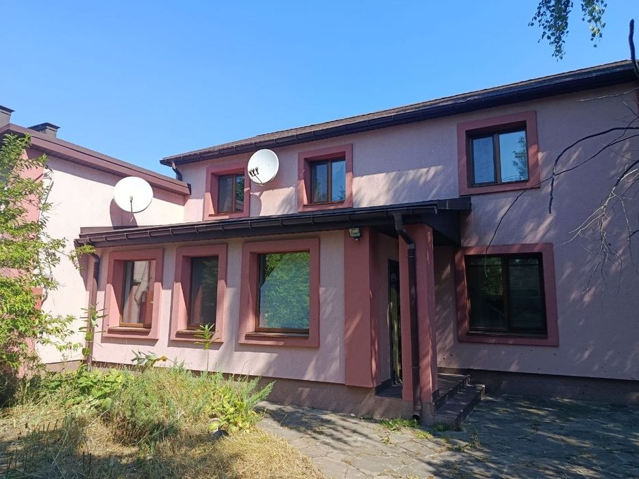 Продаж будинку з ремонтом від хазяїна!
