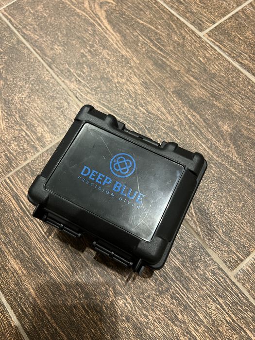 Годинник Deep blue