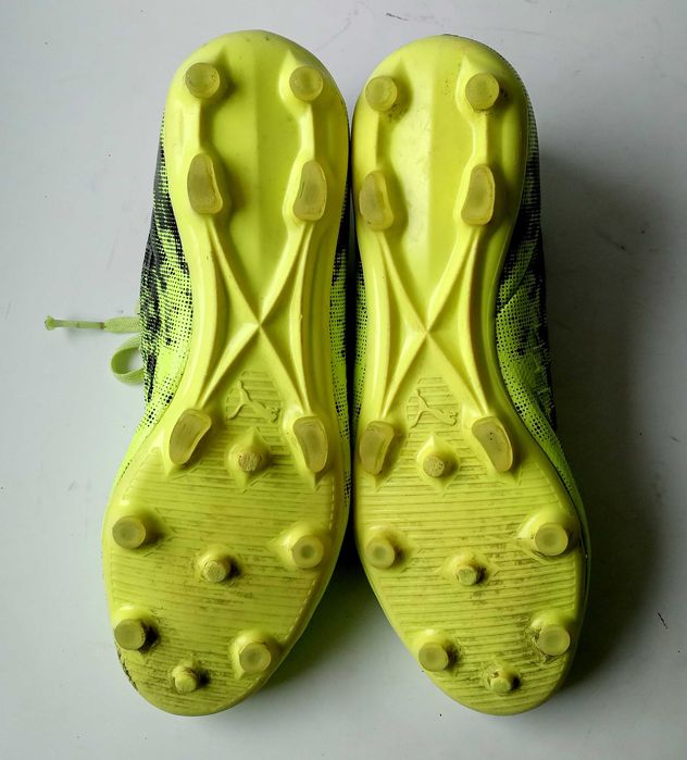 Футбольні бутси 40 р