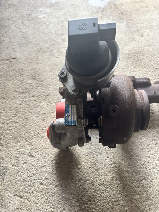 Turbo com coletores para audi ou seat nunca utilizado