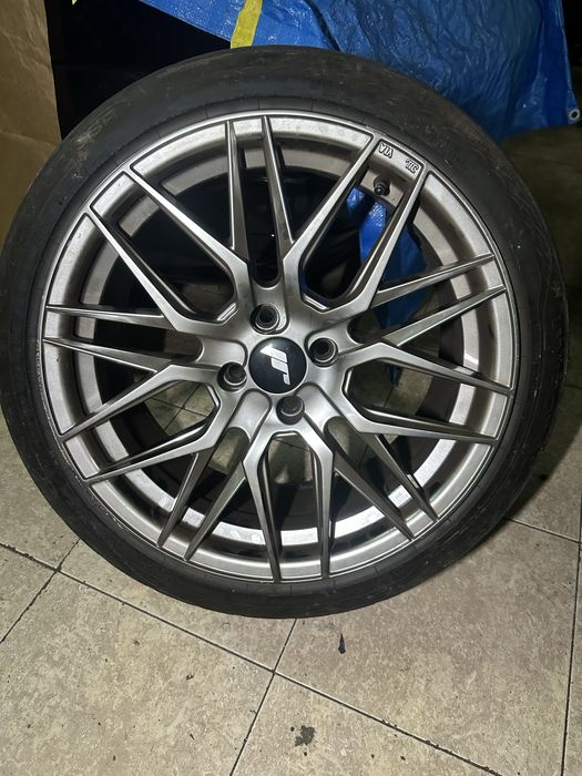 1 Jante JapanRacing 17 furação mini cooper pneu 205/45 r17