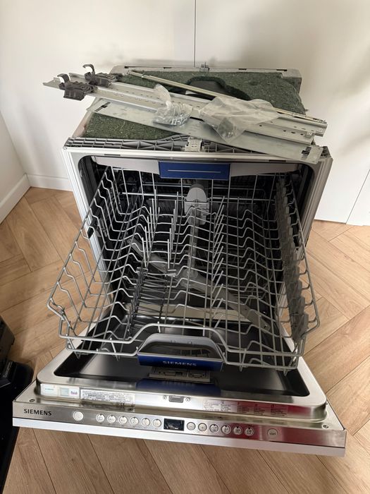 Zmywarka do zabudowy Siemens SN636X05KE/25 (60 cm, 13 kpl) + mocowanie
