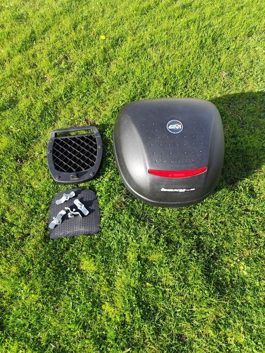 Top Case Givi 29L para moto