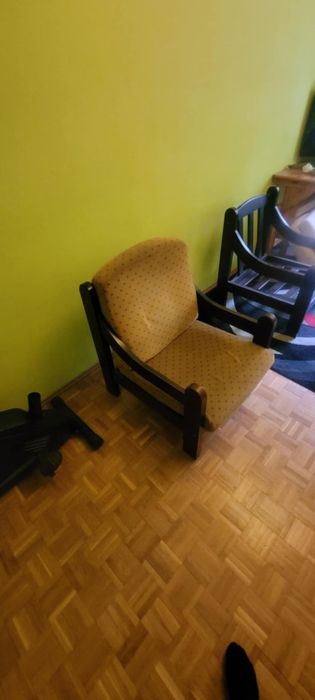 Fotele drewniane retro