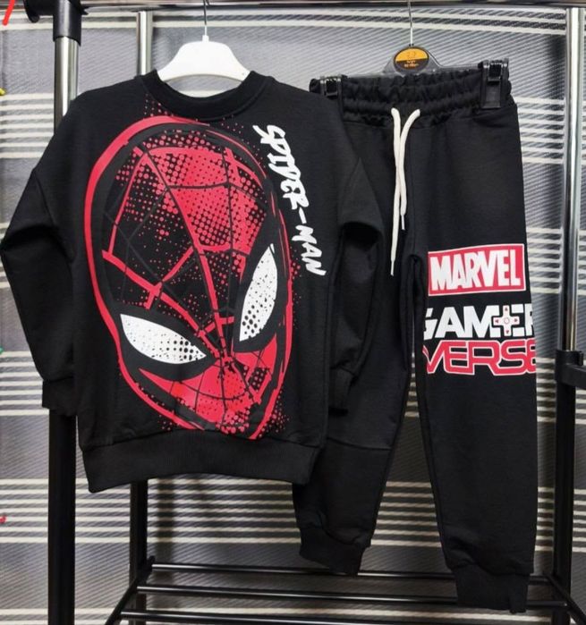Dres chłopięcy spiderman marvel bluza spodnie 110