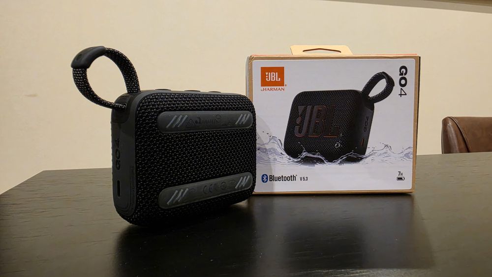 Coluna JBL GO 4 nova