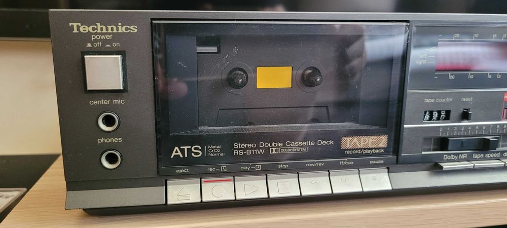 magnetofon kasetowy technics