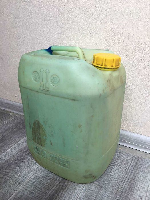 Азотна кислота (HNO₃) 65-70% — концентрована, технічна