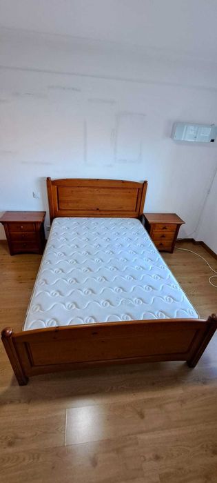Cama de Casal 200x140