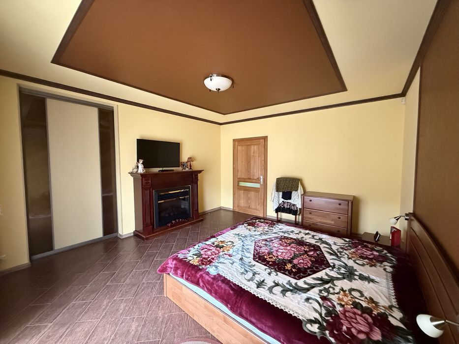 Продаж будинку з краєвидом. с.Оноківці