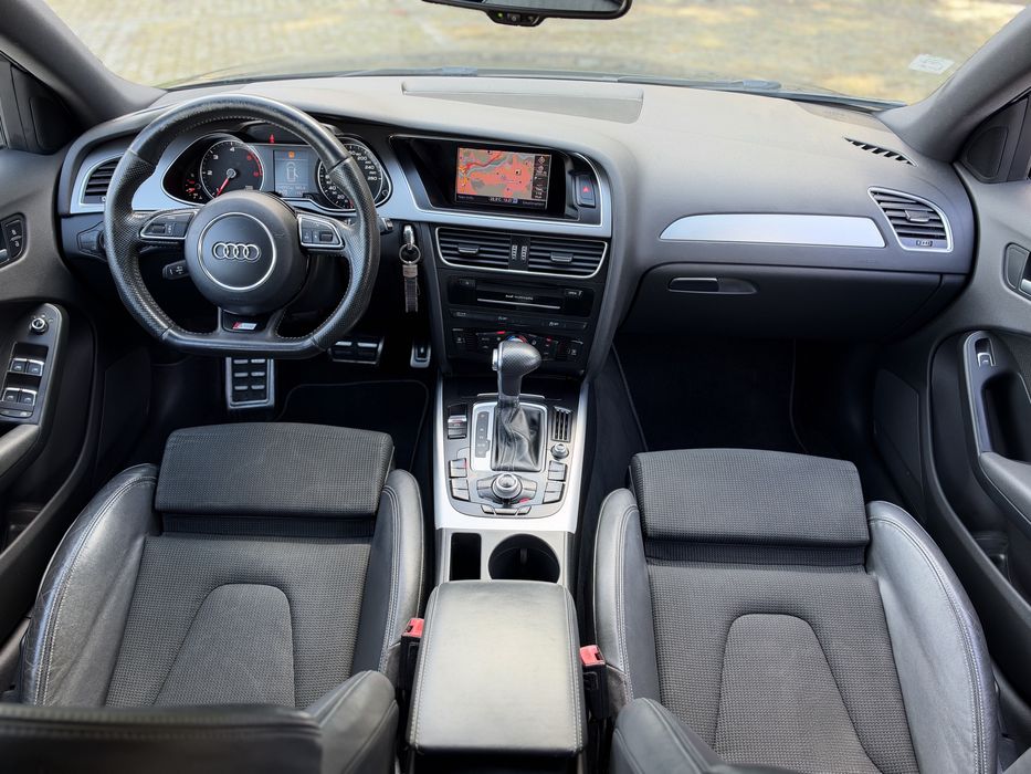 Audi A4 2.0 TDI S-LINE “ LOOK RS4 “