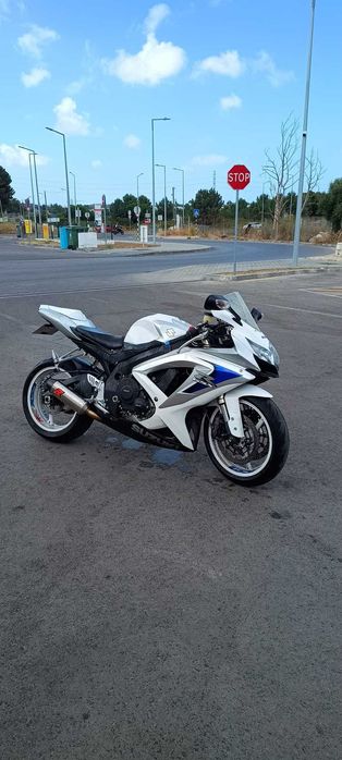 Suzuki GSXR 600 K9