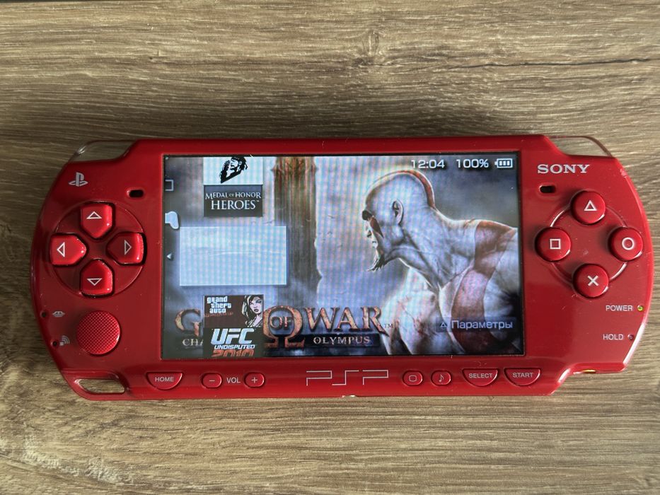 Продам PSP 2000 64gb