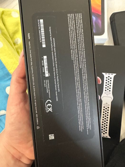 Sprzedam Apple Watch z oryginalnym opakowaniem