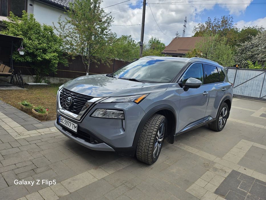 Nissan ROGUE SL AWD 2020 р.в 2.5бензин