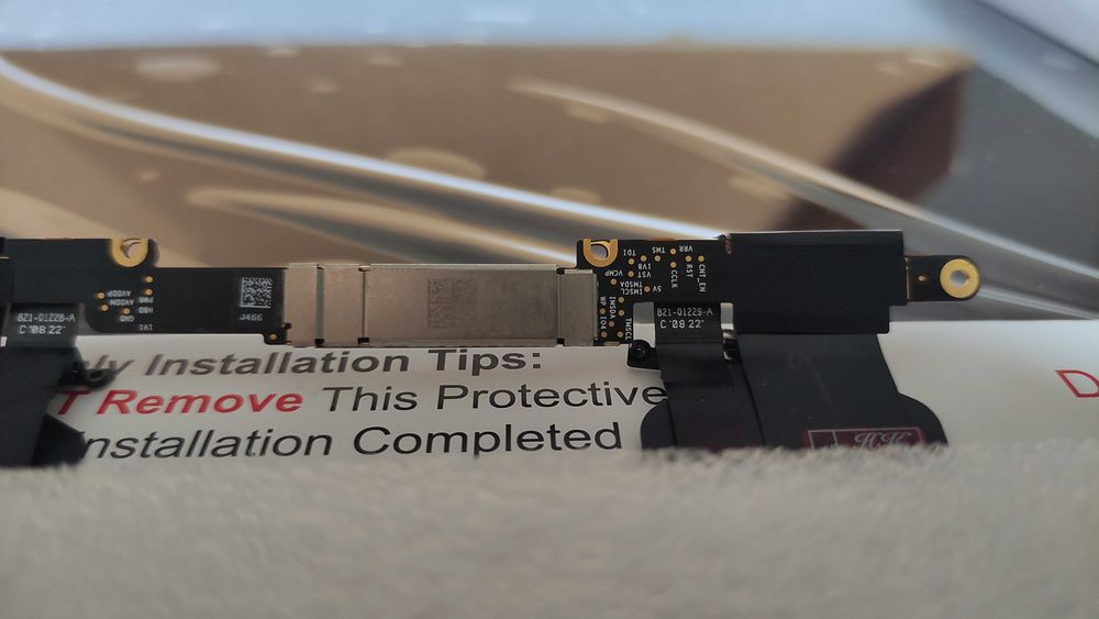 Apple MacBook Pro LCD Screen64750662776834124