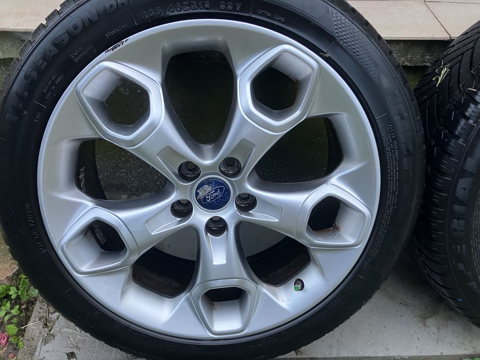 Alufelgi 19 5x108 Ford 235/45R19