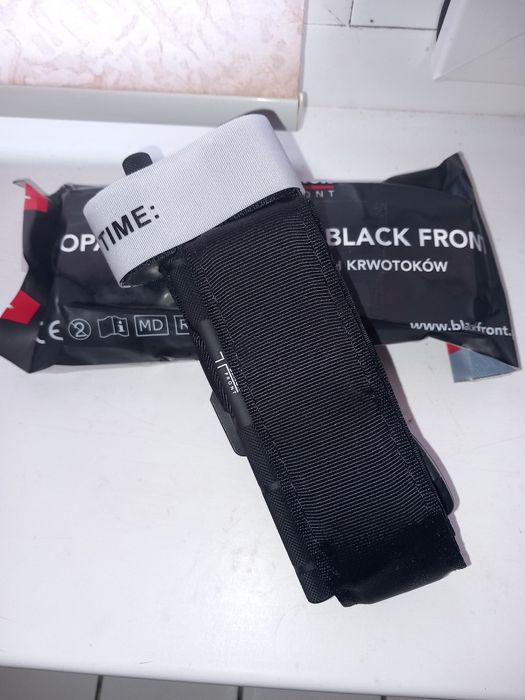 Турнікети  нові чорні .