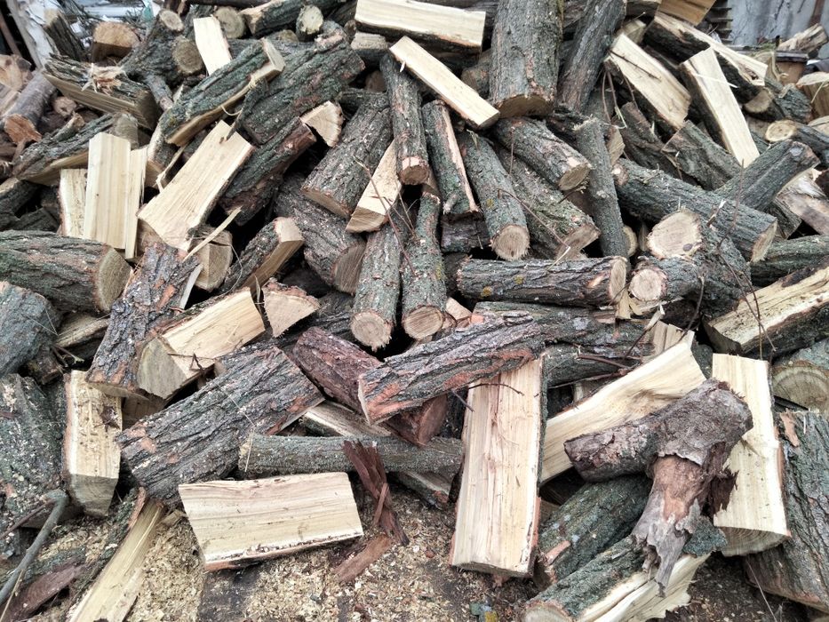 Продам дрова рубание   дуб окация 16000 грн