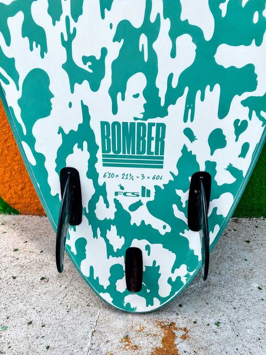 Prancha Surf - Softech Bomber 6’10 60L