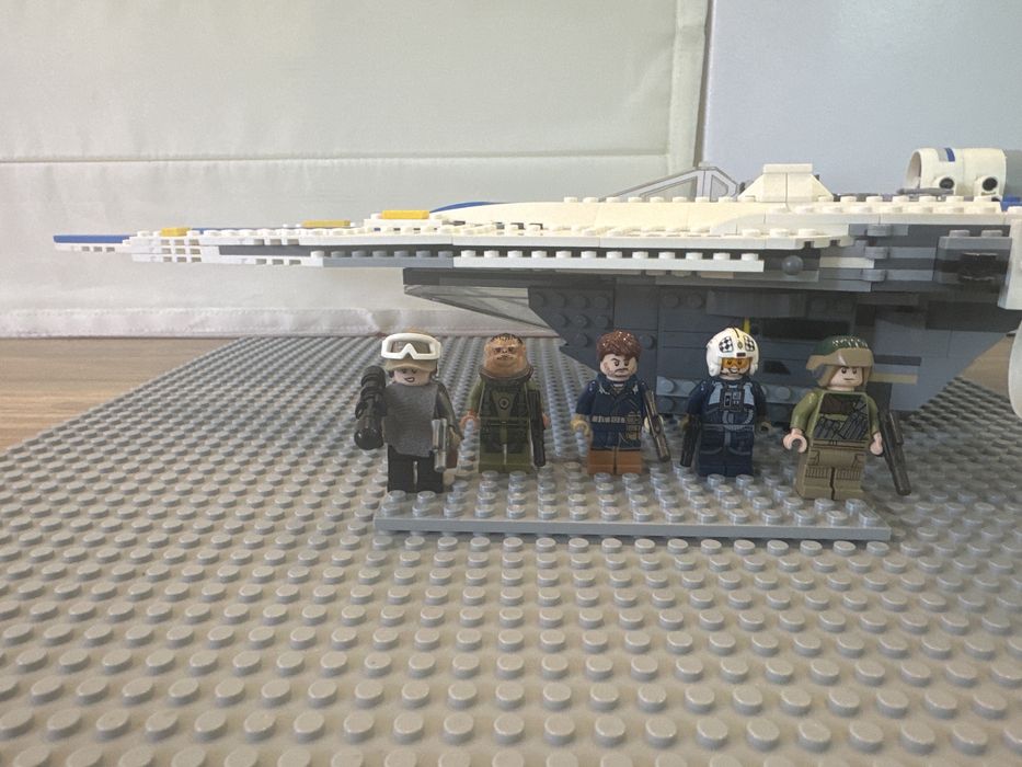 Lego Star wars rouge one U-wing 75155
