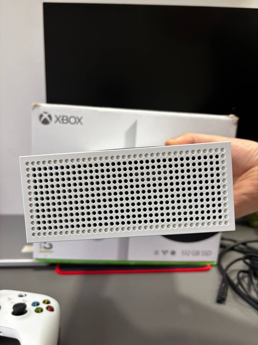 Xbox Series S 512 gb, з коробкою та геймпадом