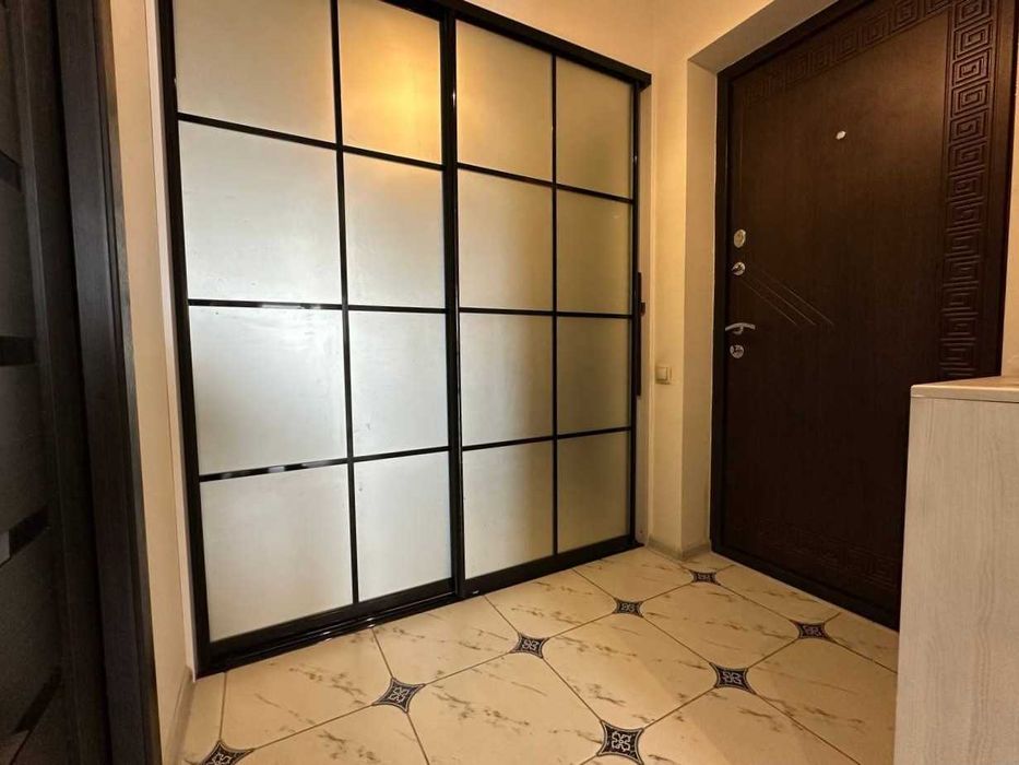 Продаж квартири 58м² з меблями та технікою. Євроремонт.