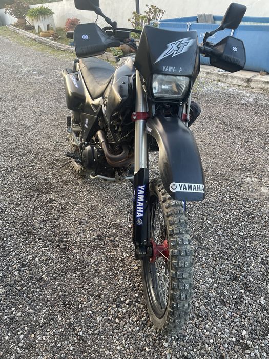 Yamaha xt 600 do ano 2000