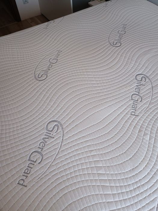 Łóżko kontynentalne 160x200cm