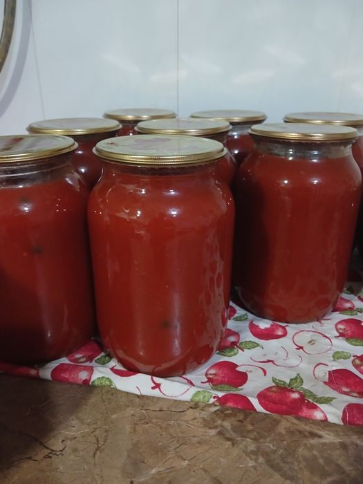 Соус домашній, тільки що з плити