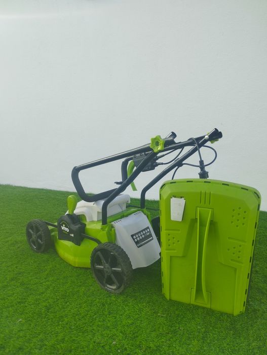 Corta relva elétrico