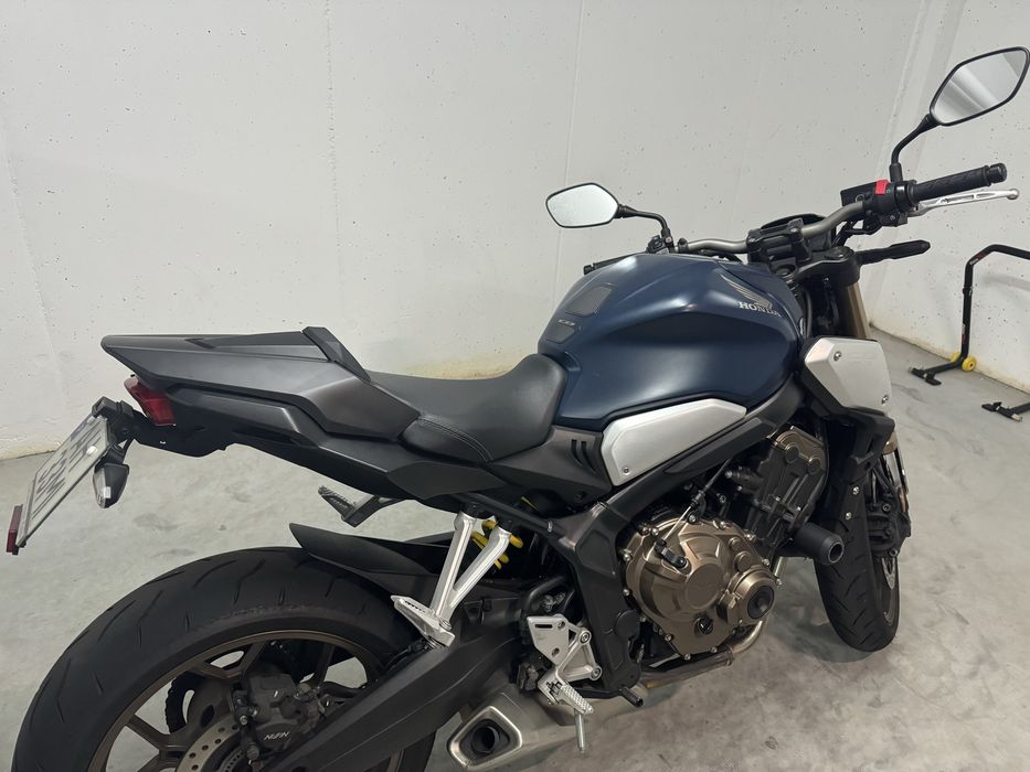 Honda CB650R 2021 70Kw