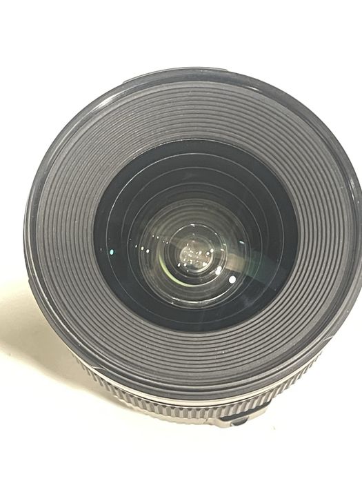 Canon 20mm 2.8EF