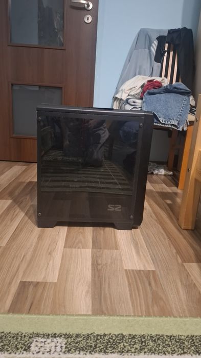 Komputer stacjonarny