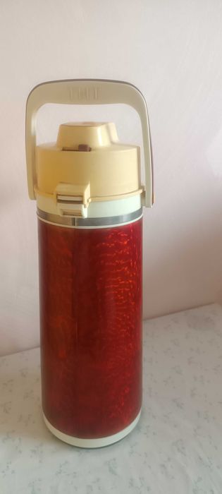 Термос 3л. ТИТ з помпою Вінтаж