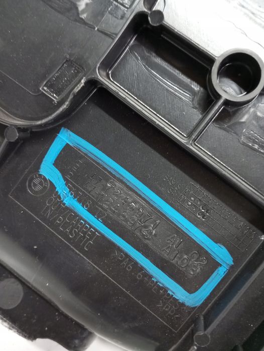 Tapicerka boczek bagażnika BMW X6 F16 7246971