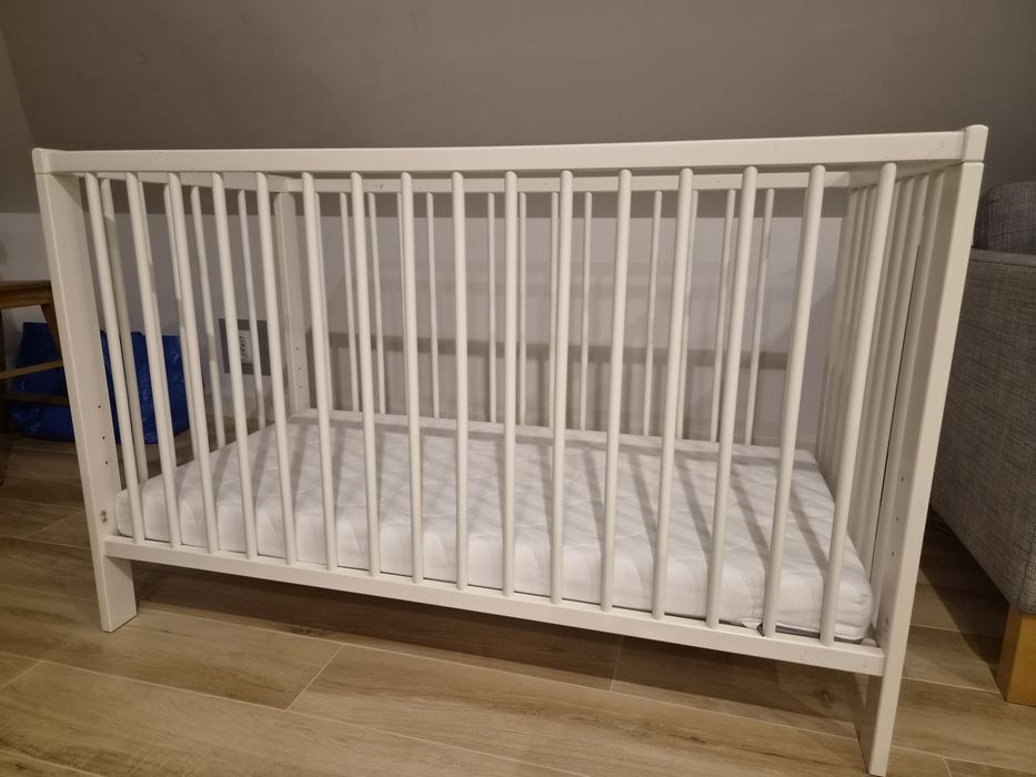 Łóżeczko z materacem Gulliver Ikea