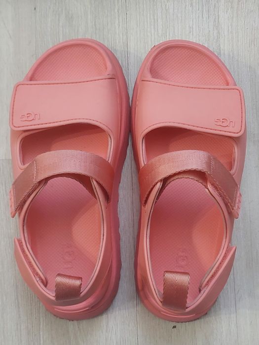 Босоніжки UGG 37 розмір