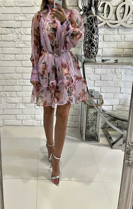 Sukienka mini kwiatowa falbanki uni missguided