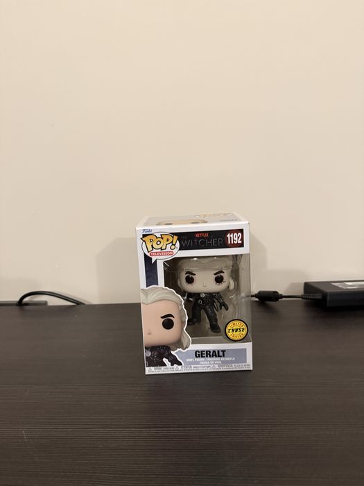 Фігурка funko pop ведьмак геральт chase #1192
