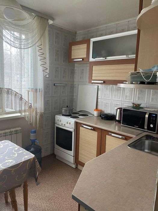Продам 2 комн.квартиру на Салтовке по ул. Нескорених (404986)