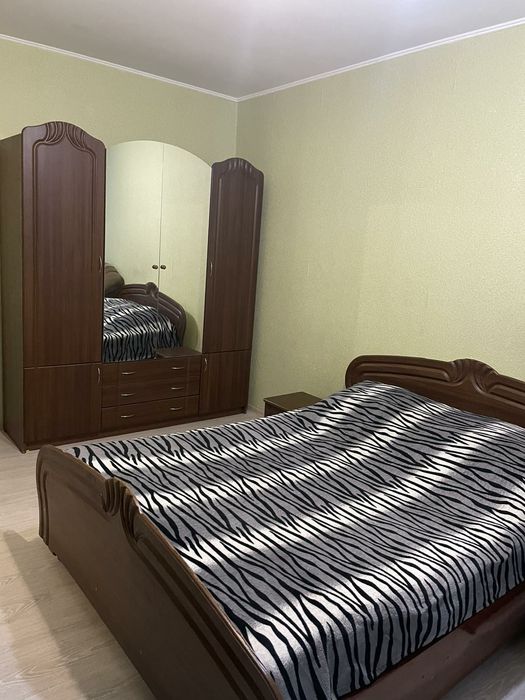 ТисячкаАртемСонячнийСонячнаГалерея Ювілейна,2 і 5 лікарня,доба,погодин