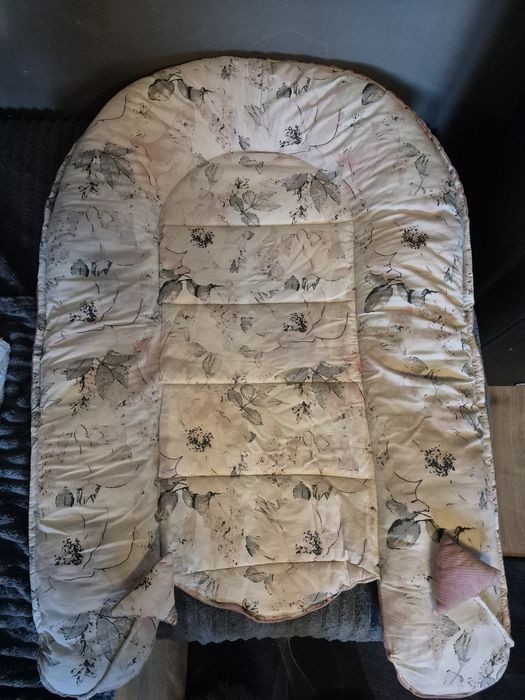 Sprzedam rzeczy niemowlęce