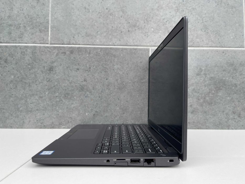 Ноутбук Dell Latitude 5300/i5-8365U/8Gb DDR4/256Gb M2/13" IPS/Гарантія