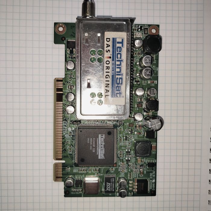 Спутниковый тюнер для ПК. Skystar 2 без пульта