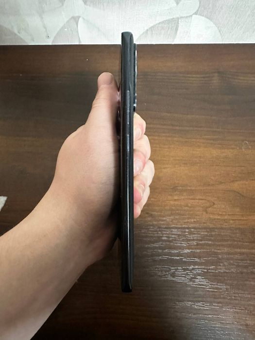 Xiaomi 13 lite. В хорошом состоянии.
