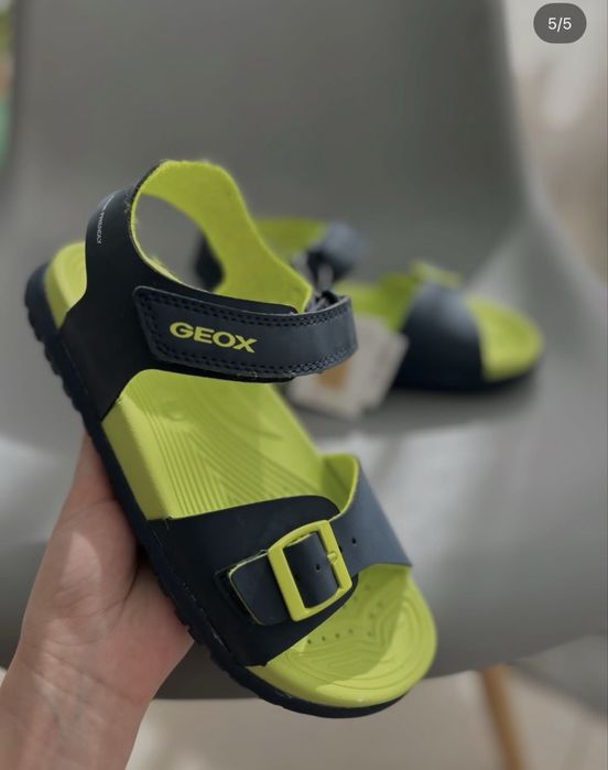 Босоніжки, сандалі Geox 28,36 розмір