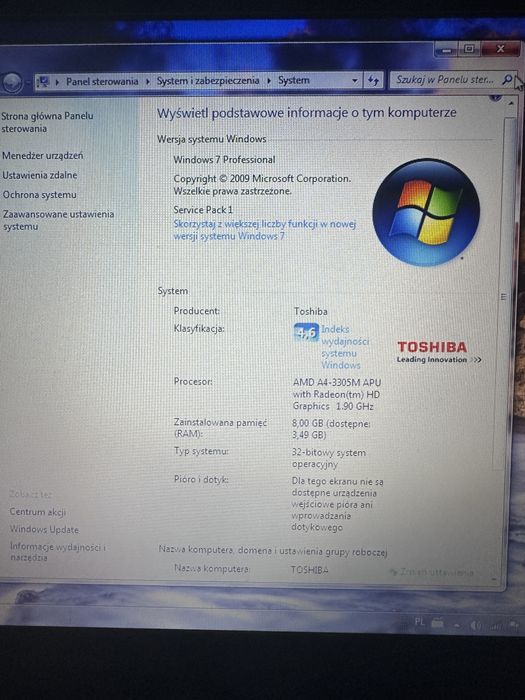 Latop Toshiba Satelite L750D—1C1