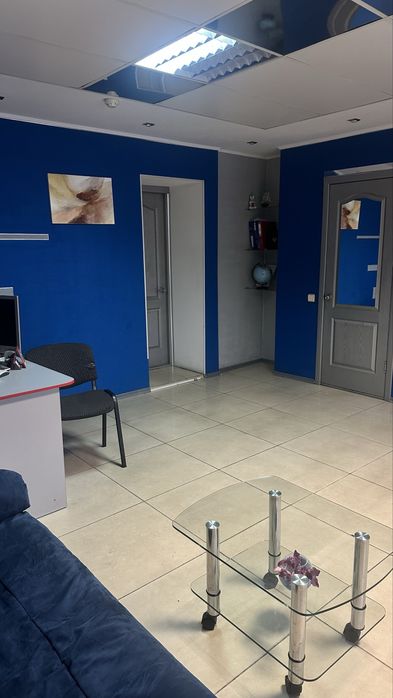 Офісне приміщення в центрі міста (л1